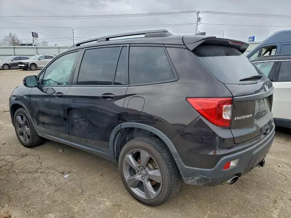 5FNYF8H96KB030367 2019 HONDA PASSPORT - Image 2