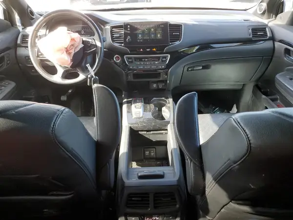 5FNYF8H96LB008631 2020 HONDA PASSPORT - Image 8