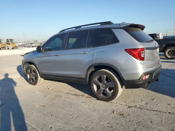 5FNYF8H96LB015594 2020 HONDA PASSPORT - Image 2