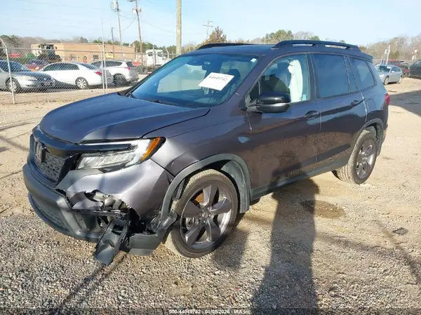 5FNYF8H96LB016213 2020 HONDA PASSPORT - Image 2