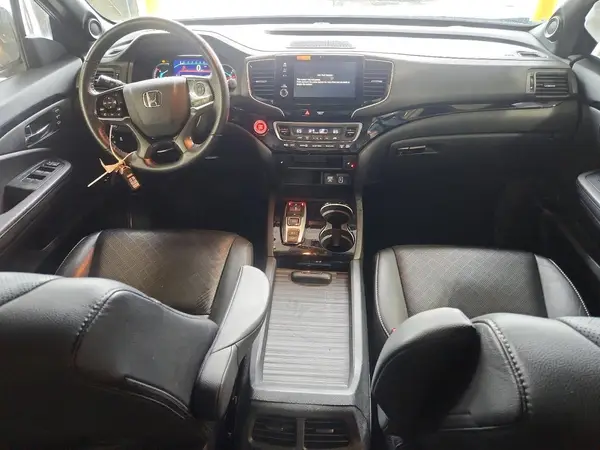 5FNYF8H96LB016695 2020 HONDA PASSPORT - Image 8