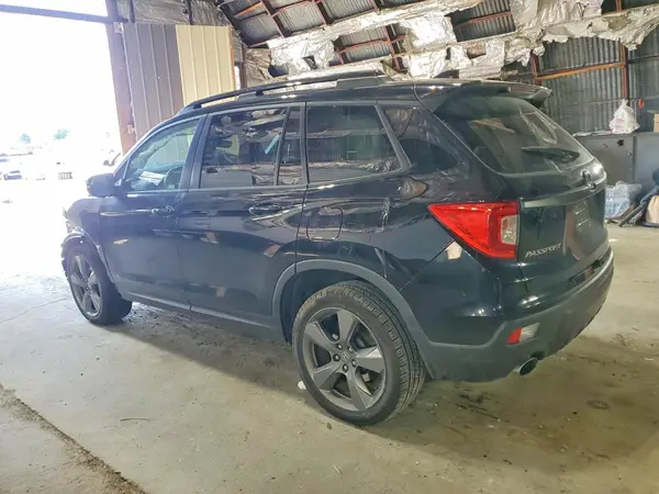 5FNYF8H97KB027302 2019 HONDA PASSPORT - Image 2