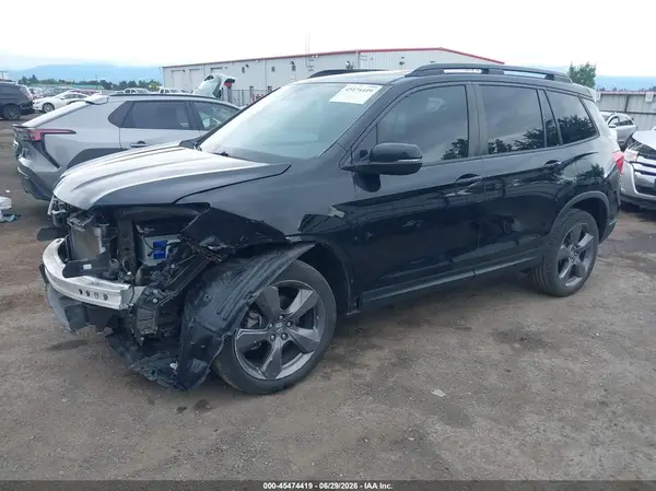 5FNYF8H97LB001249 2020 HONDA PASSPORT - Image 2