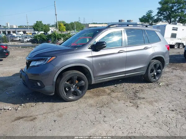 5FNYF8H98KB003767 2019 HONDA PASSPORT - Image 2