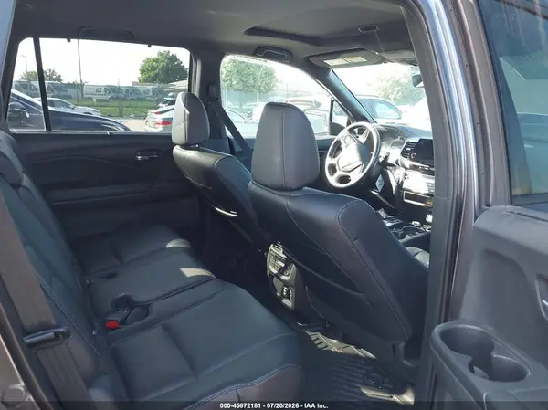 5FNYF8H98KB003767 2019 HONDA PASSPORT - Image 8