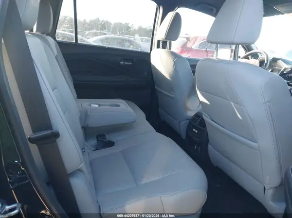 5FNYF8H98KB004482 2019 HONDA PASSPORT - Image 8