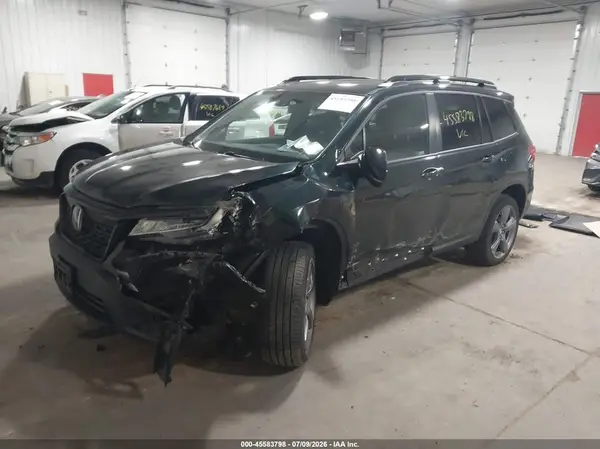 5FNYF8H98KB028569 2019 HONDA PASSPORT - Image 2