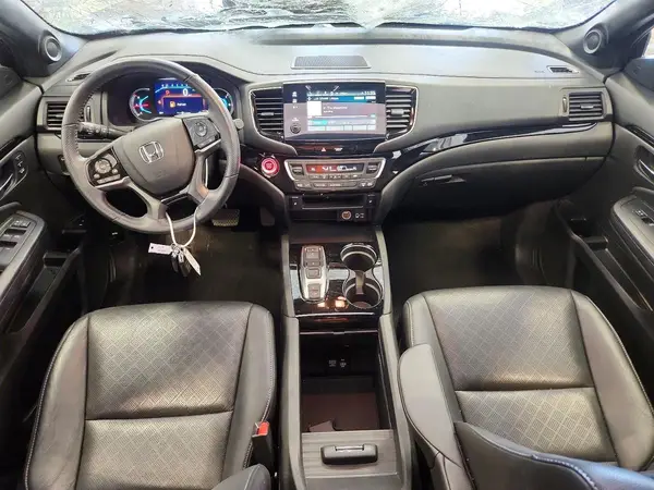 5FNYF8H99KB010646 2019 HONDA PASSPORT - Image 8
