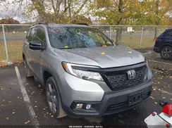 5FNYF8H99KB011697 2019 HONDA PASSPORT