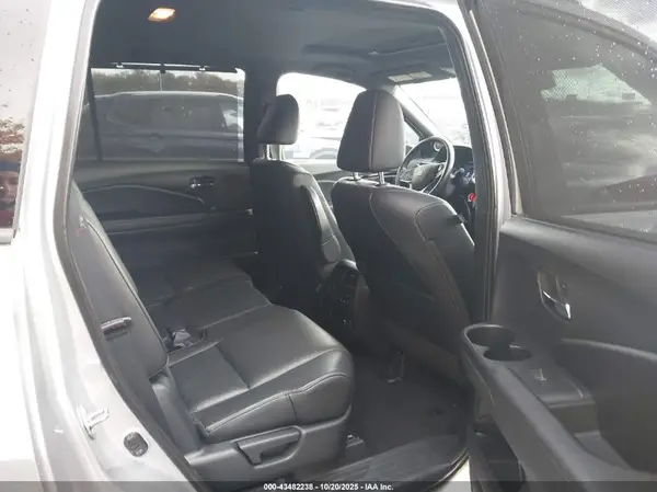 5FNYF8H99KB011697 2019 HONDA PASSPORT - Image 8