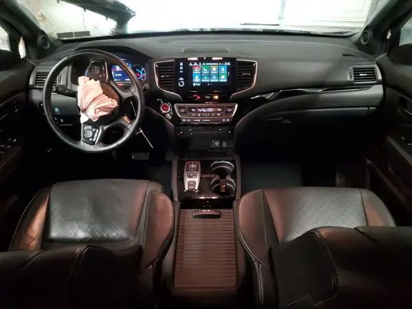 5FNYF8H9XKB001826 2019 HONDA PASSPORT - Image 8