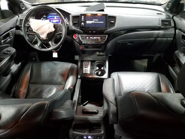 5FNYF8H9XKB004550 2019 HONDA PASSPORT - Image 8