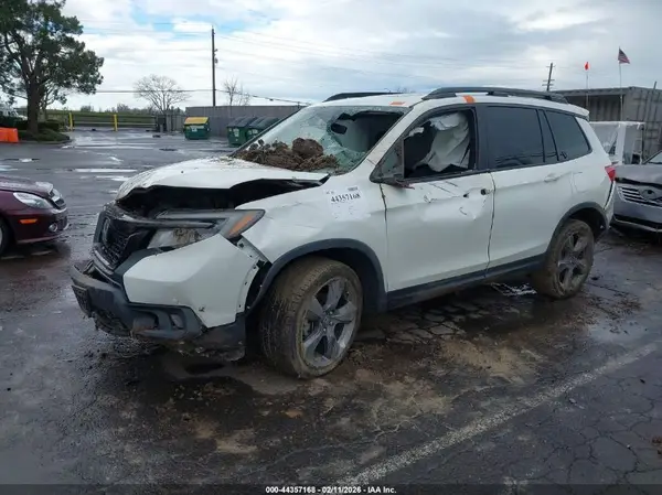 5FNYF8H9XKB017556 2019 HONDA PASSPORT - Image 2