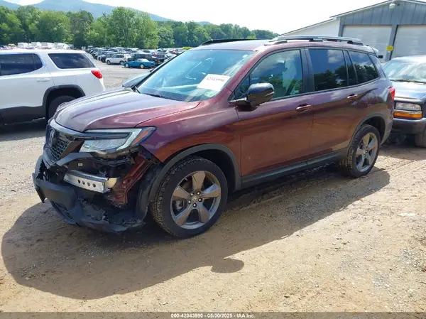 5FNYF8H9XKB027990 2019 HONDA PASSPORT - Image 2