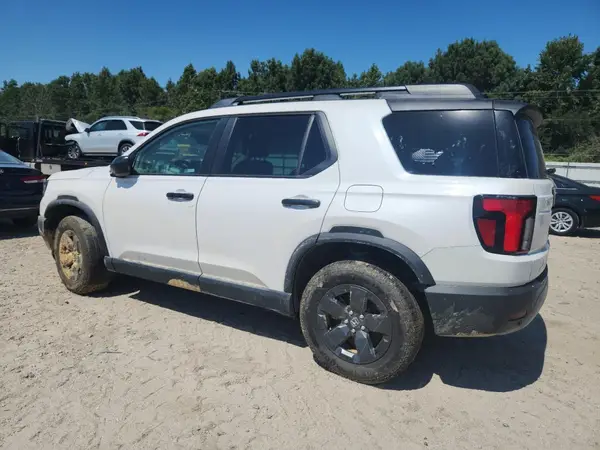 5FNYF9H31TB007209 2026 HONDA PASSPORT - Image 2