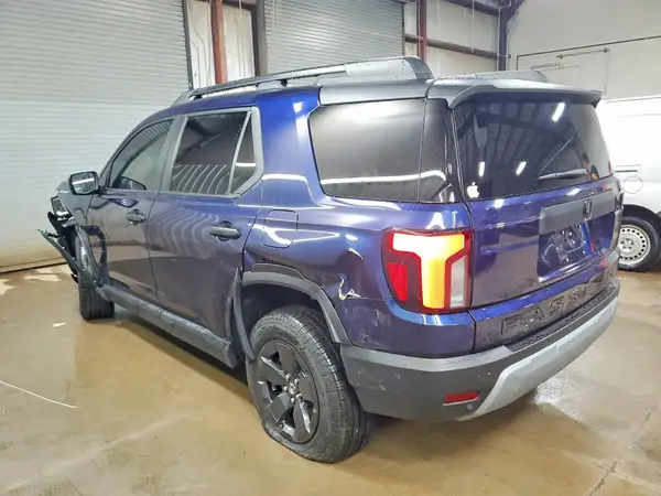 5FNYF9H36TB025611 2026 HONDA PASSPORT - Image 2