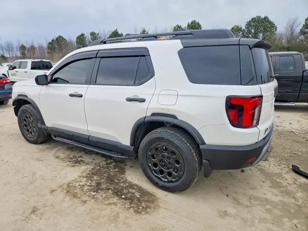 5FNYF9H3XTB020301 2026 HONDA PASSPORT - Image 2