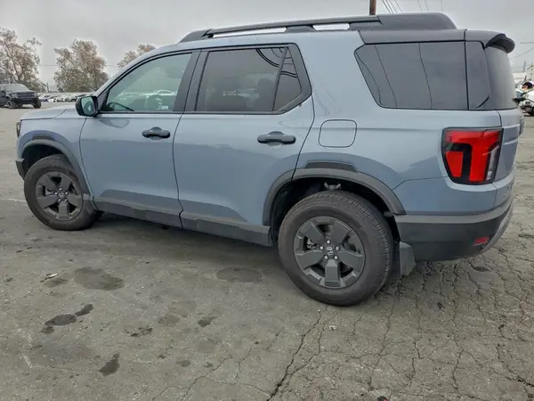5FNYF9H3XTB023571 2026 HONDA PASSPORT - Image 2