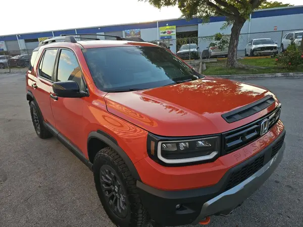 5FNYF9H56TB5697 2026 HONDA PASSPORT - Image 1