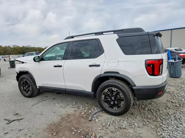 5FNYF9H80TB018858 2026 HONDA PASSPORT - Image 2