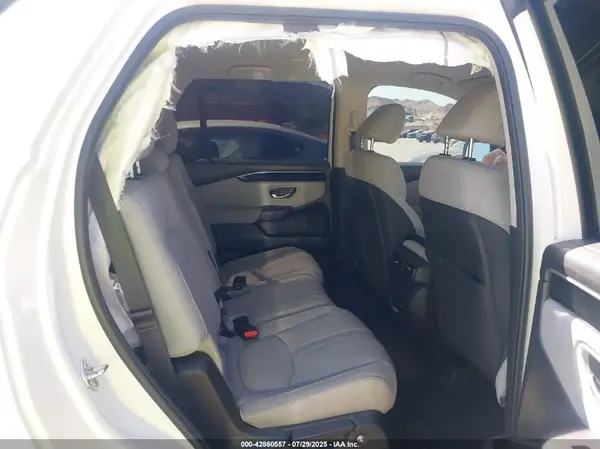 5FNYG1H20RB031662 2024 HONDA PILOT - Image 8