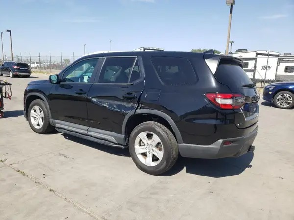 5FNYG1H21PB026564 2023 HONDA PILOT - Image 2