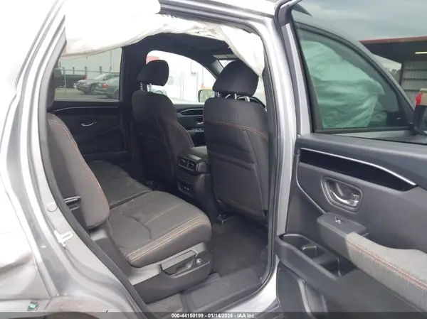 5FNYG1H31PB021745 2023 HONDA PILOT - Image 8