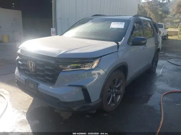 5FNYG1H32SB088122 2025 HONDA PILOT - Image 2