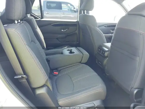 5FNYG1H33PB042970 2023 HONDA PILOT - Image 8