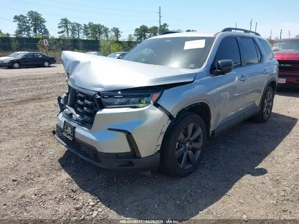 5FNYG1H38SB017782 2025 HONDA PILOT - Image 2