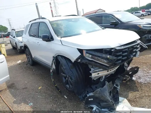 5FNYG1H38SB028426 2025 HONDA PILOT - Image 1