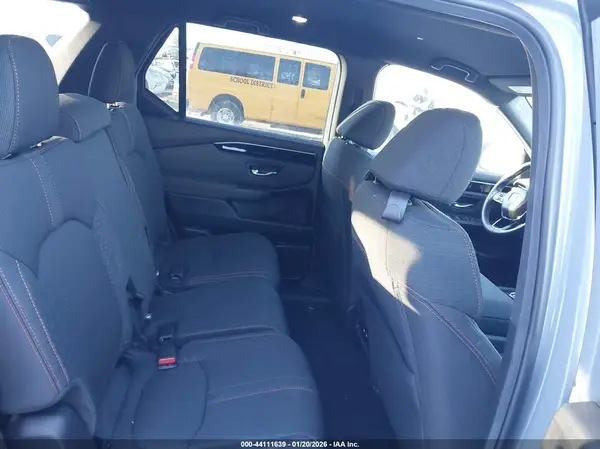5FNYG1H38SB054881 2025 HONDA PILOT - Image 8