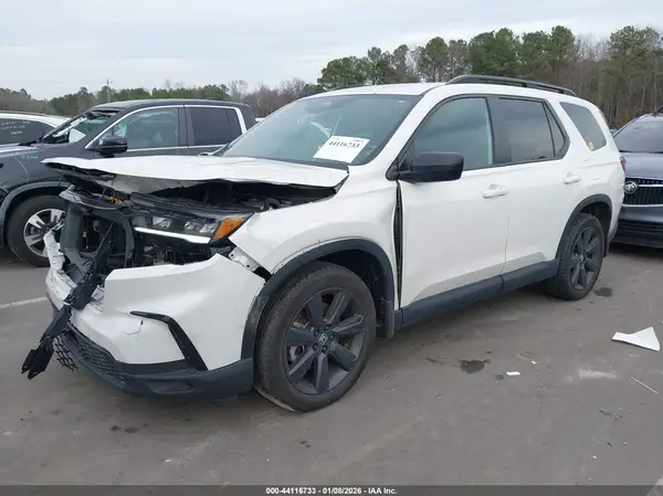 5FNYG1H38SB100516 2025 HONDA PILOT - Image 2