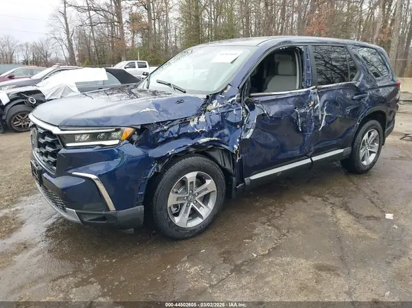 5FNYG1H42SB186849 2025 HONDA PILOT - Image 2