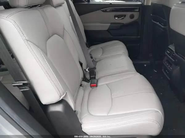 5FNYG1H43SB016967 2025 HONDA PILOT - Image 8