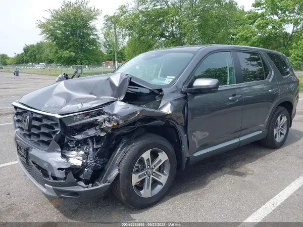 5FNYG1H43SB105597 2025 HONDA PILOT - Image 2