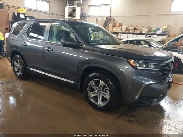5FNYG1H43SB156307 2025 HONDA PILOT - Image 1
