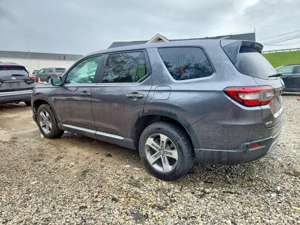 5FNYG1H43SB156310 2025 HONDA PILOT - Image 2