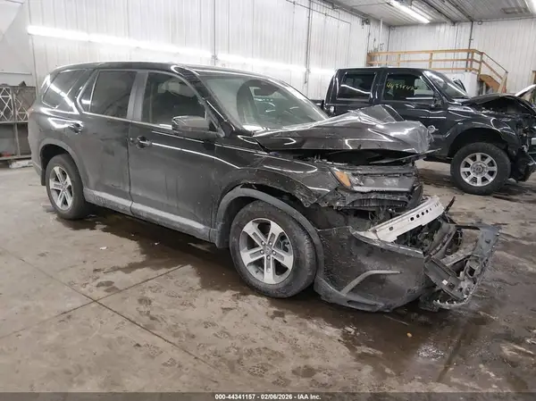 5FNYG1H44PB045921 2023 HONDA PILOT - Image 1