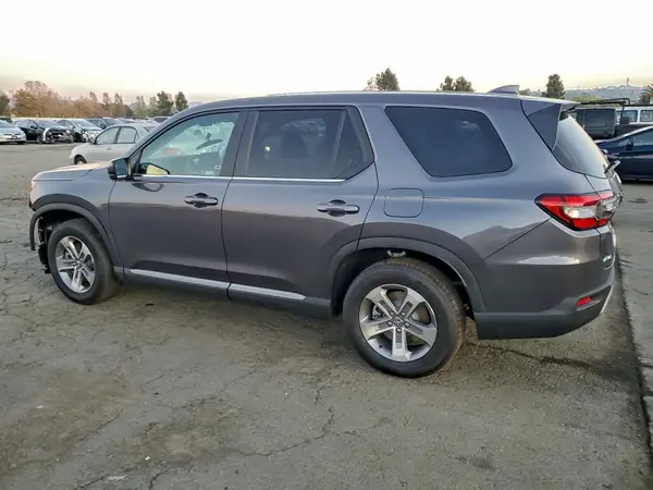 5FNYG1H44SB163573 2025 HONDA PILOT - Image 2