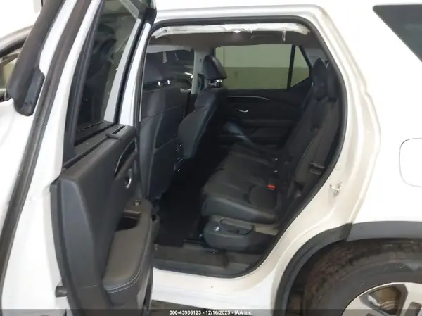 5FNYG1H46PB010247 2023 HONDA PILOT - Image 8