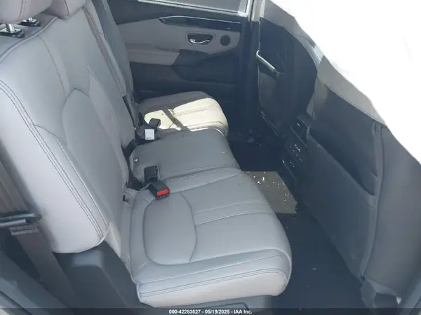 5FNYG1H46RB014463 2024 HONDA PILOT - Image 8