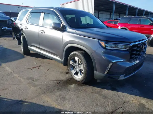 5FNYG1H46SB018941 2025 HONDA PILOT - Image 1