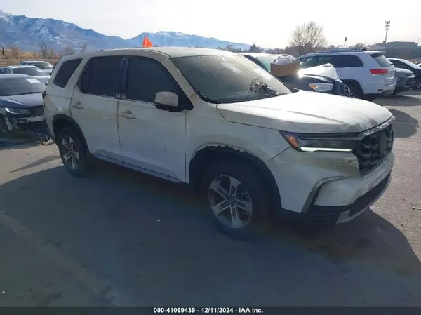 5FNYG1H48RB037145 2024 HONDA PILOT - Image 1