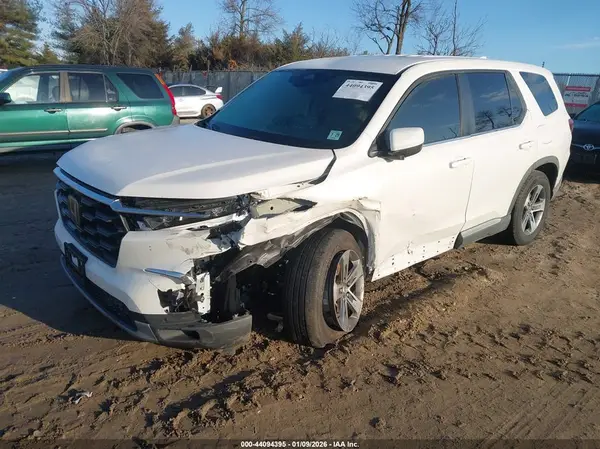 5FNYG1H48SB034722 2025 HONDA PILOT - Image 2