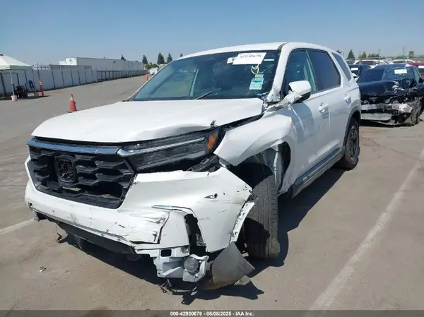 5FNYG1H49SB085548 2025 HONDA PILOT - Image 2