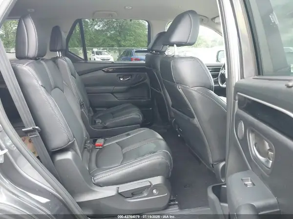 5FNYG1H54PB041795 2023 HONDA PILOT - Image 8