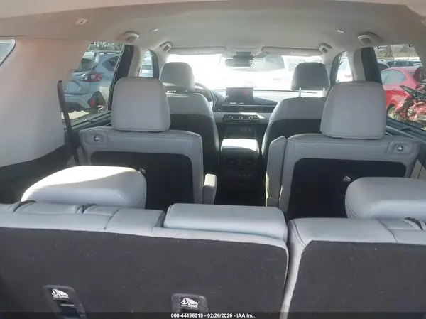 5FNYG1H56PB002528 2023 HONDA PILOT - Image 8