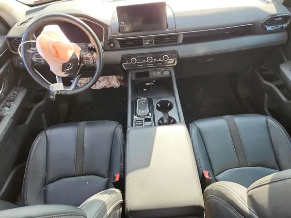 5FNYG1H58PB013501 2023 HONDA PILOT - Image 8