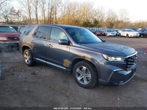 5FNYG1H59PB041758 2023 HONDA PILOT - Image 1